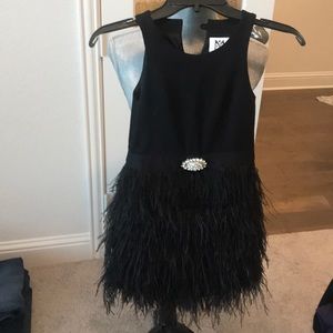 Milly Mini’s Boutique feather Dress! Size 8 girls
